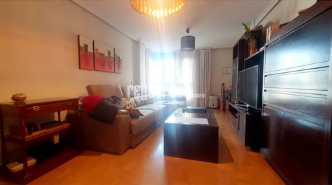 Foto 4 de Piso en venta en Plaza Guitarra, Centro, Avilés