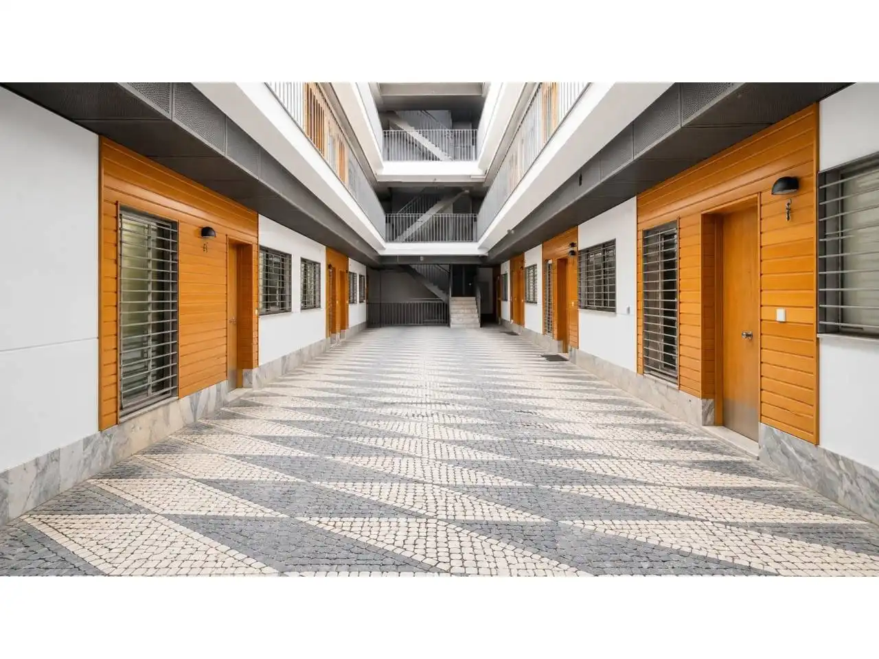 Vista exterior de Dúplex en venda en Badajoz amb Traster