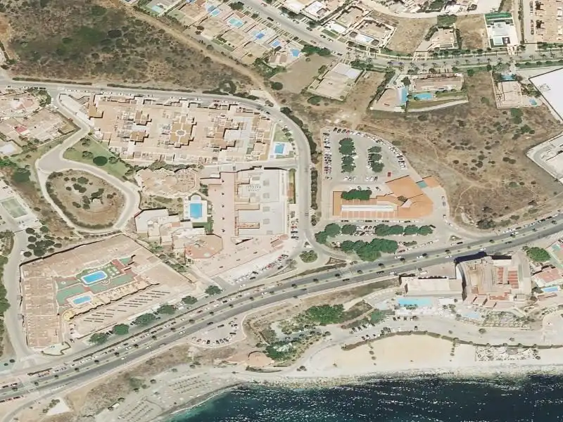 Vista exterior de Piso en venta en Torrequebrada