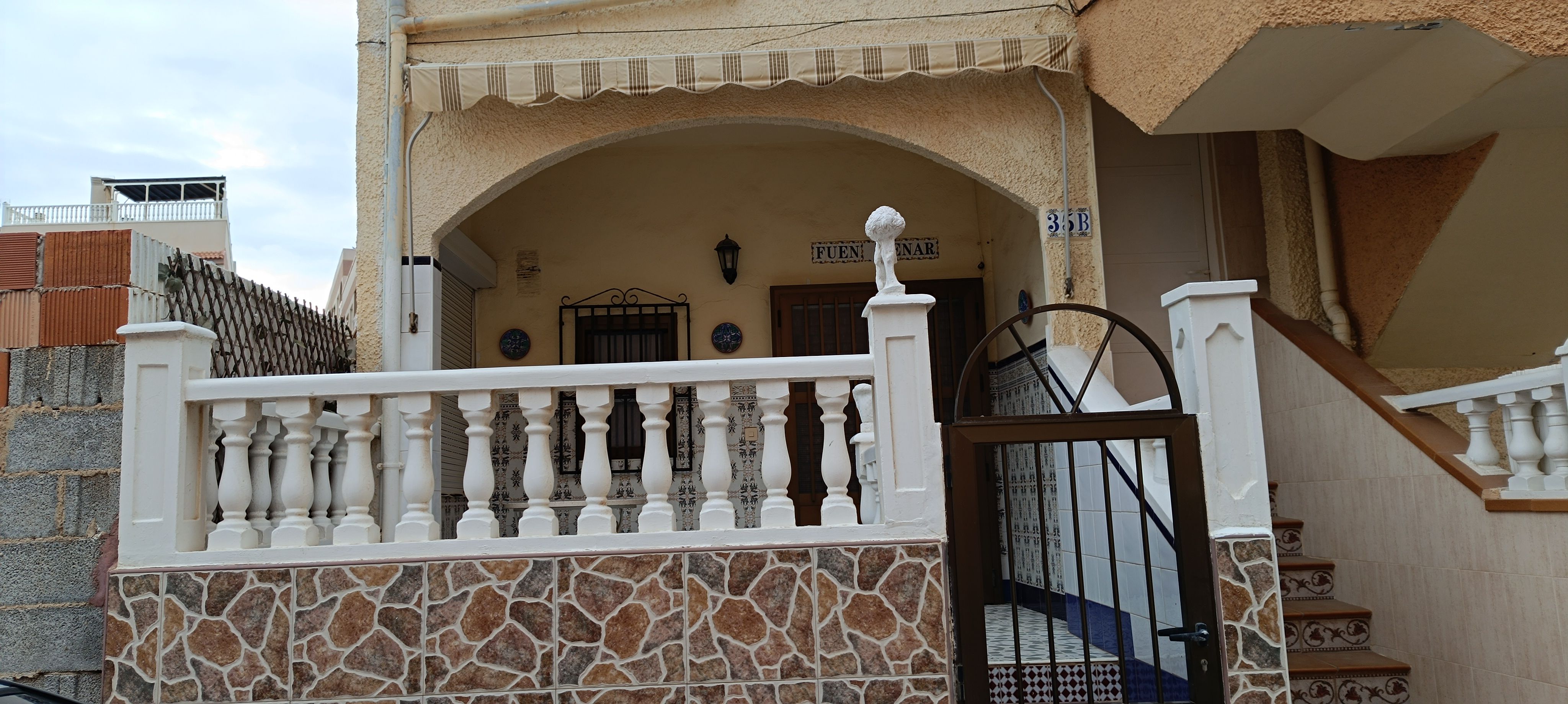 Single-family semi-detached for sale in Torrevieja  with Terrace, Furnished and Oven