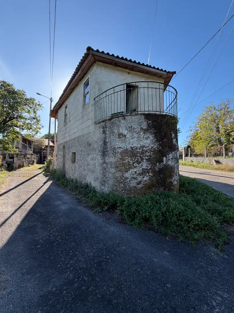 Casa amb terrassa en venda a Amoeiro, imagen 3