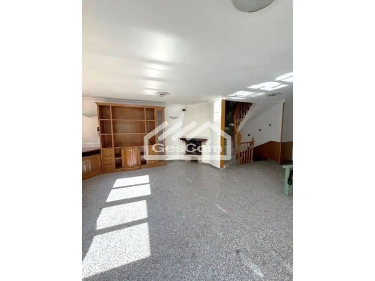 Casa adosada en venta en Escaldes – Engordany con Calefacción y Jardín privado