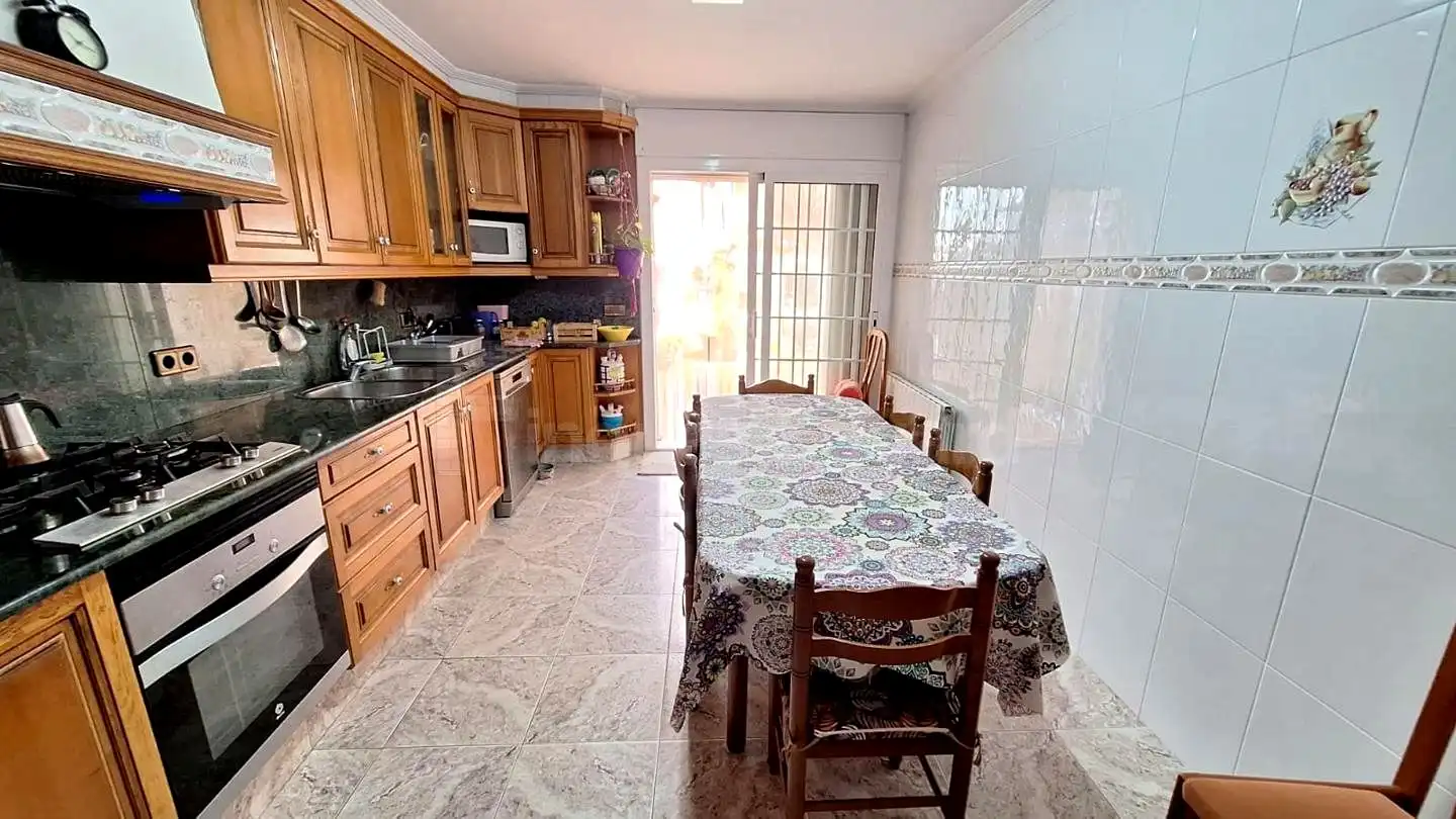 Casa adosada en venta en Cerdanyola Nord