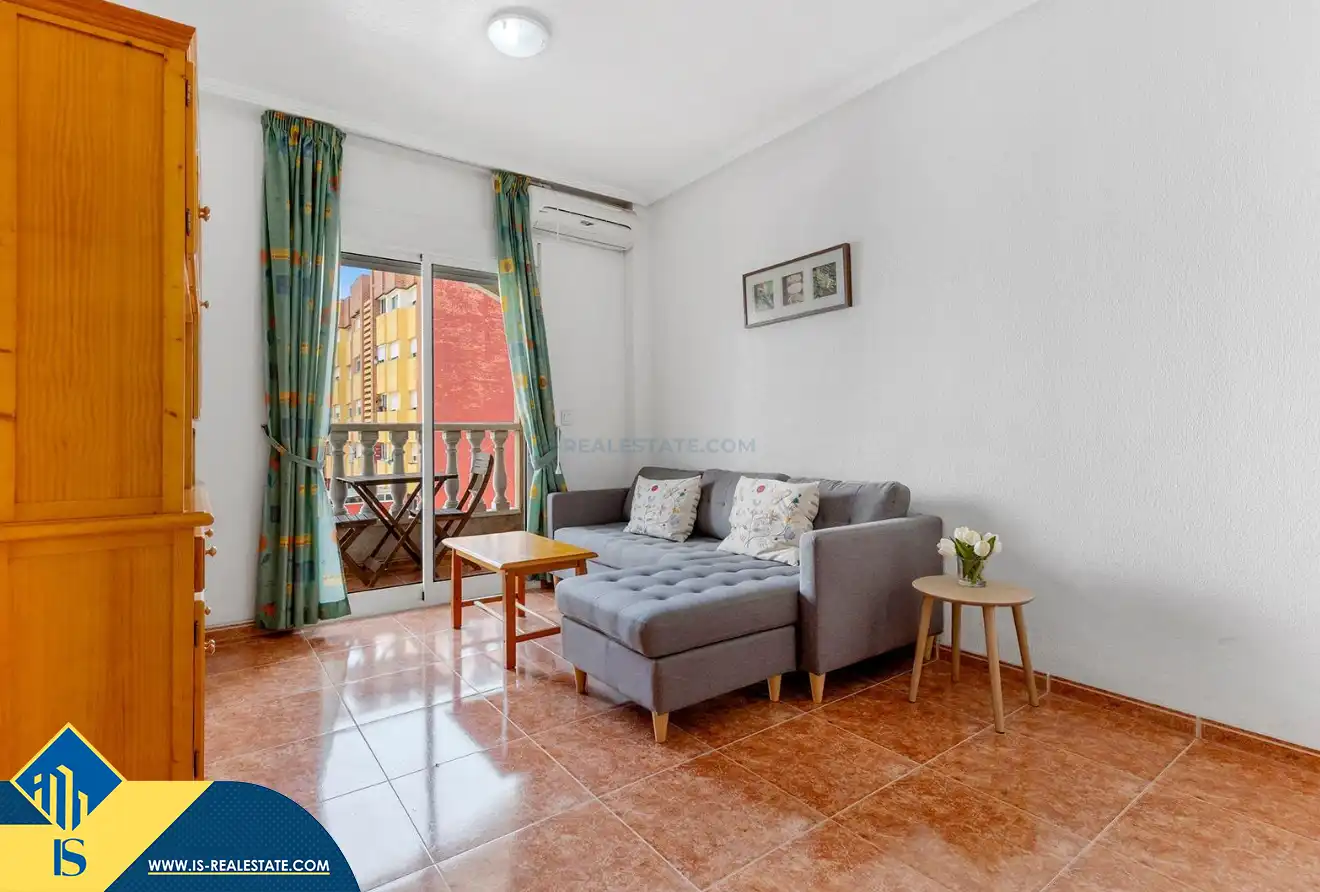 Appartement compact avec piscine à vendre à Playa del Cura