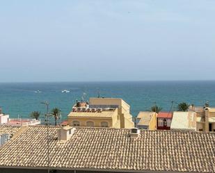 Vista exterior de Apartament en venda en El Campello amb Piscina, Forn i Rentadora