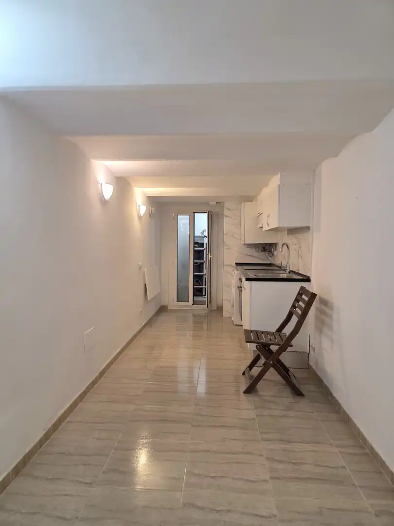 Local comercial en venta en Diputaciò, imagen 6