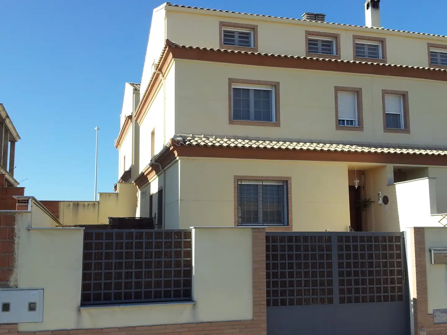 Casa con jardín en venta en Don Benito