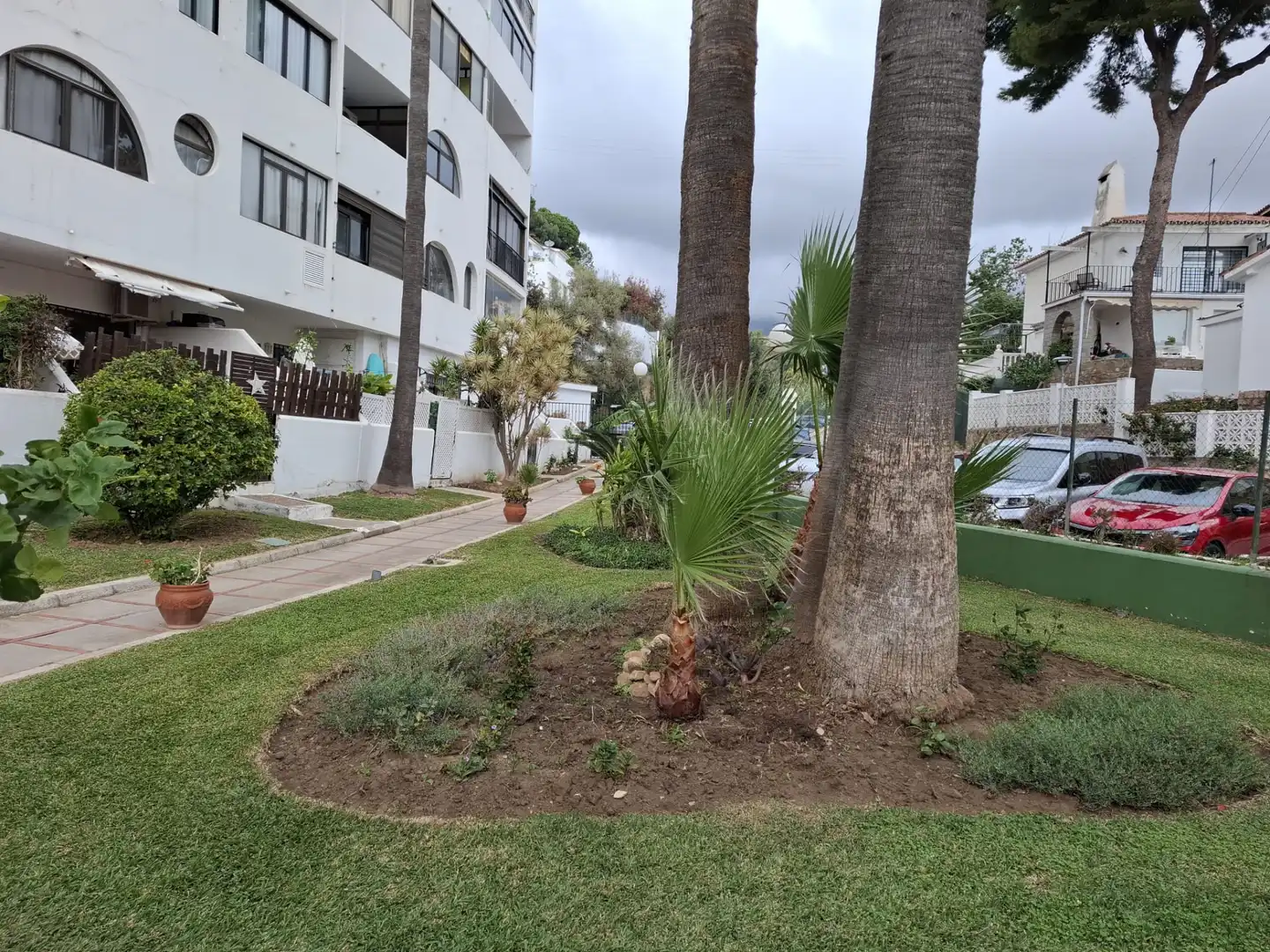 Piso con piscina en venta en Calle Orquídea 5
