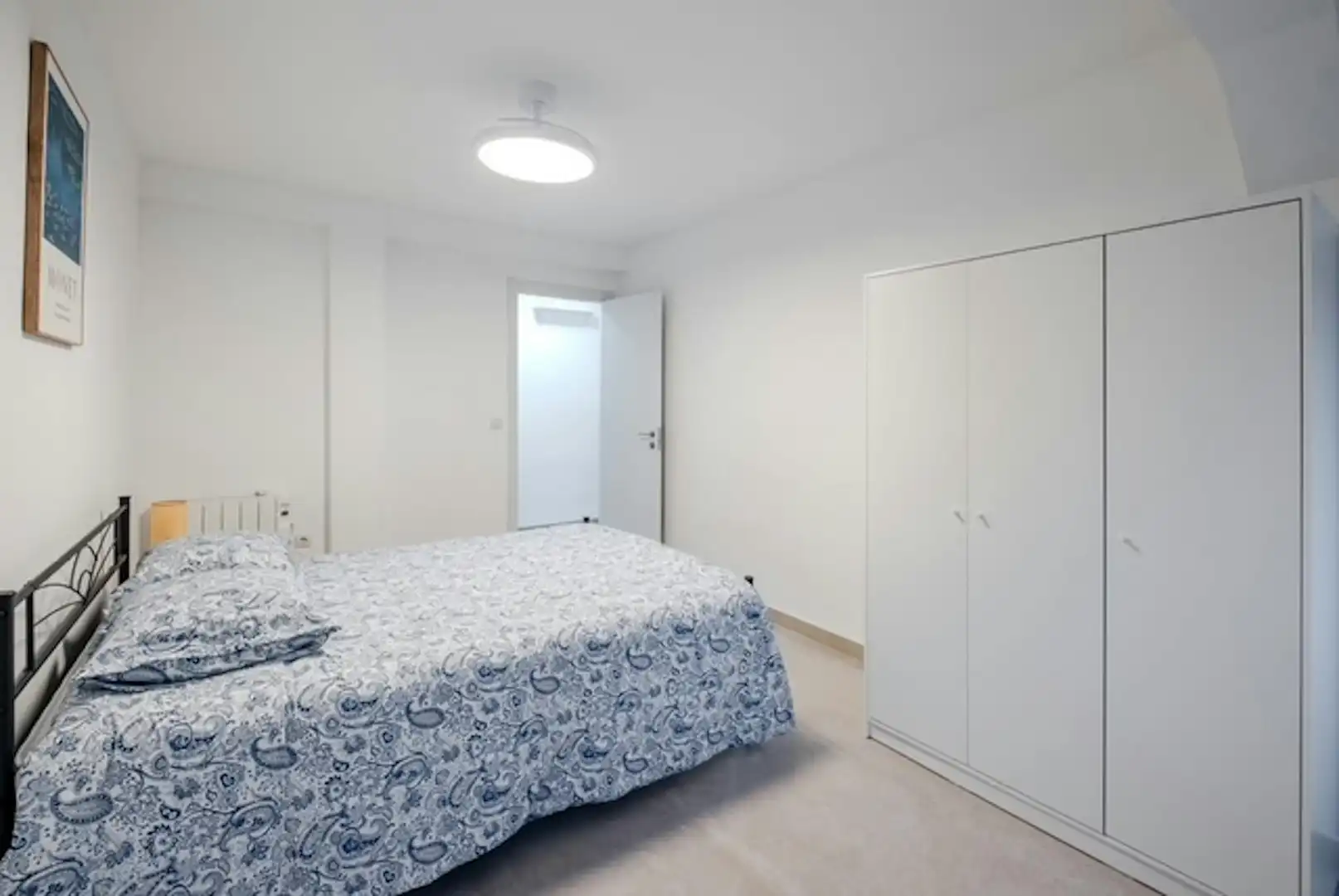 Schlafzimmer von Wohnung zur untervermieten in Madrid mit Heizung und Waschmaschine