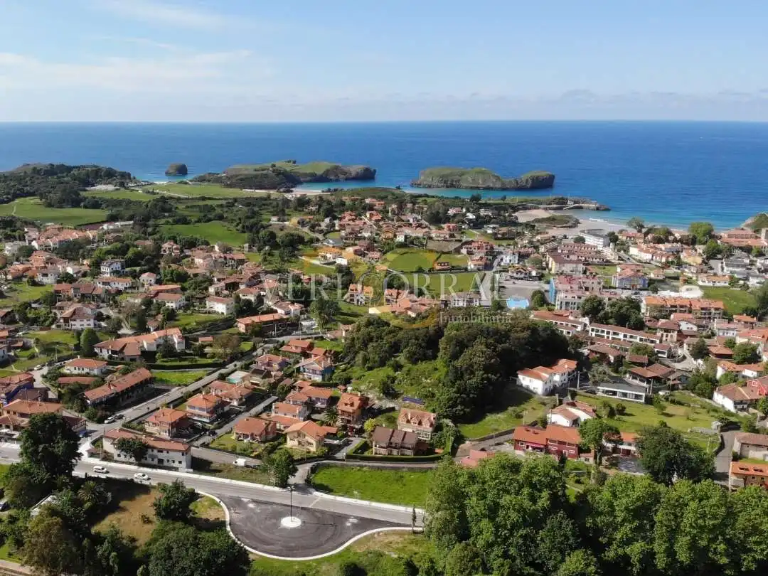 Exterior view of Buildings for sale in Llanes