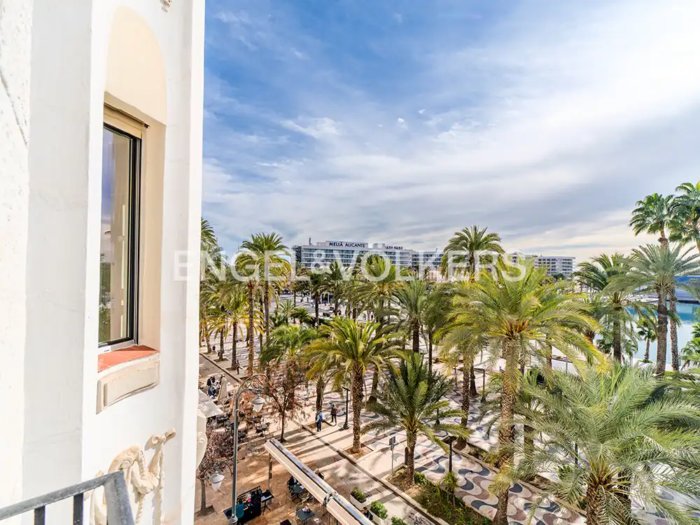 Exterior view of Flat for sale in Alicante / Alacant  with Air Conditioner, Heating and Furnished