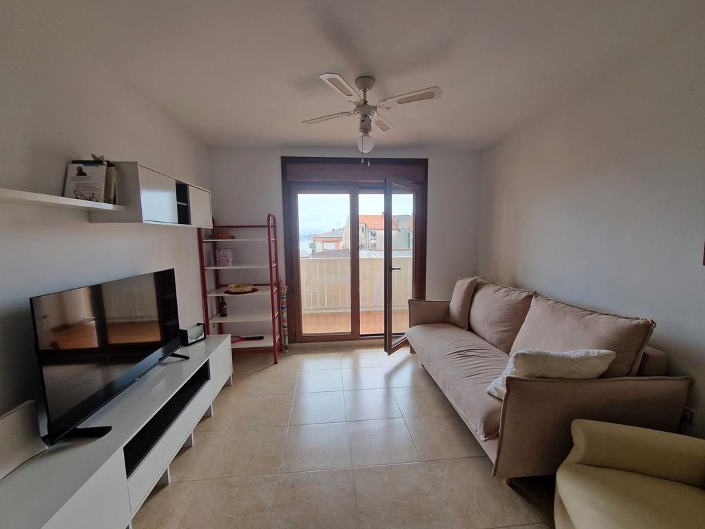 Living room of Apartment for sale in Boiro  with Parquet flooring, Storage room and Furnished