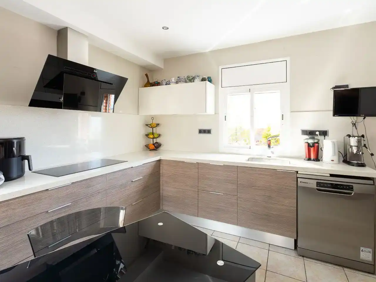 Cocina de Piso en venta en Cerdanyola del Vallès con Aire acondicionado, Jardín privado y Trastero