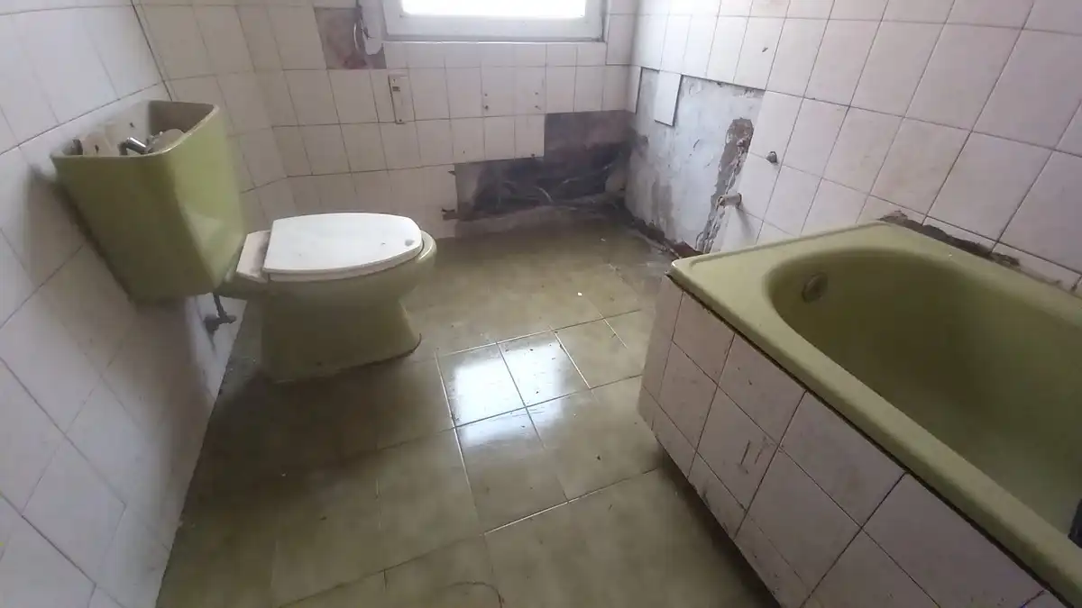 Bathroom of Flat for sale in Burgos