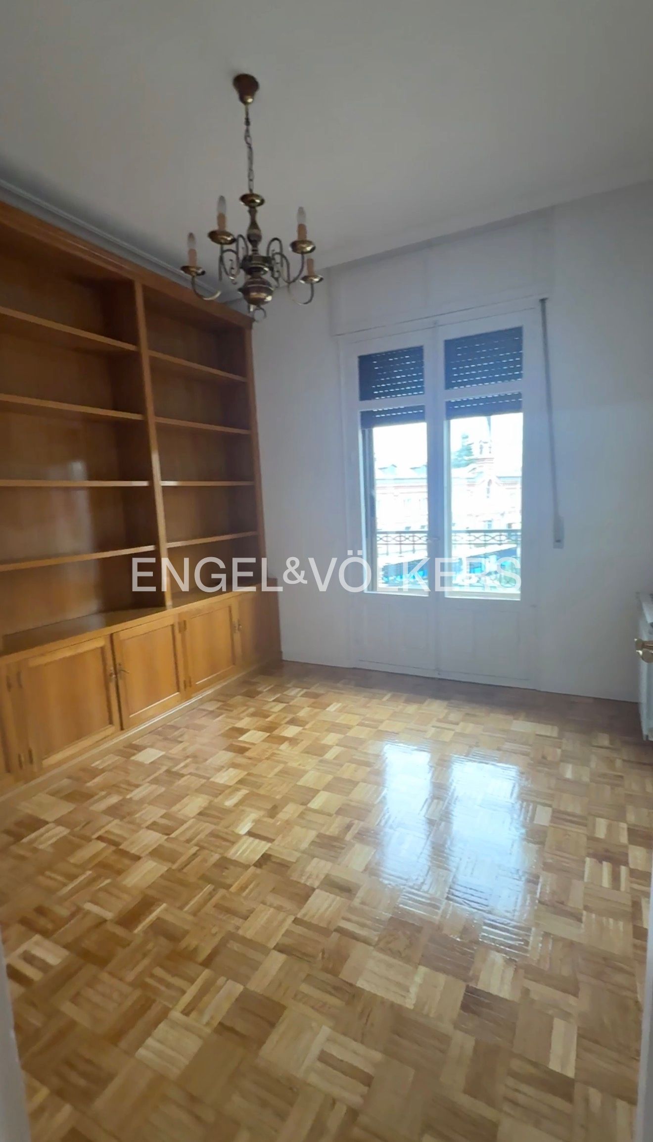 Sala de estar de Piso de alquiler en  Madrid Capital con Aire acondicionado, Calefacción y Balcón