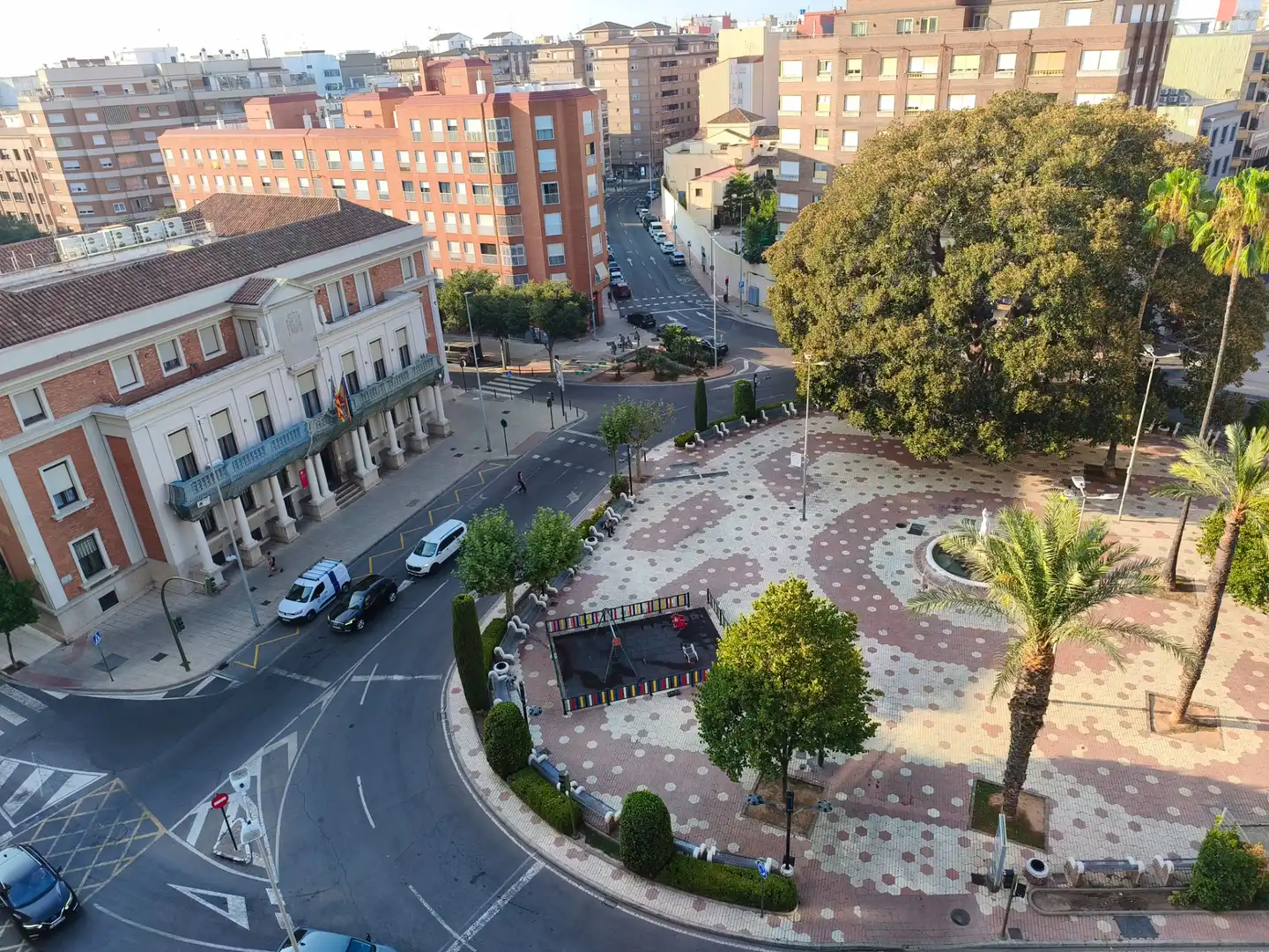 Flat with balcony for sale in Plaza de María Agustina 6, imagen 2
