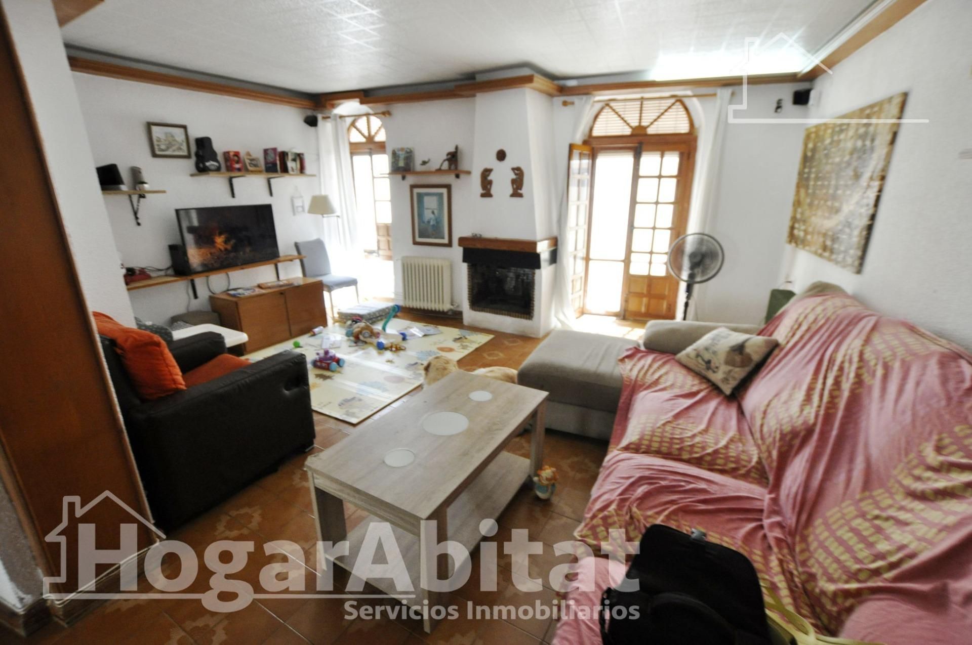 Sala d'estar de Àtic en venda en El Puig de Santa Maria amb Aire condicionat, Calefacció i Terrassa