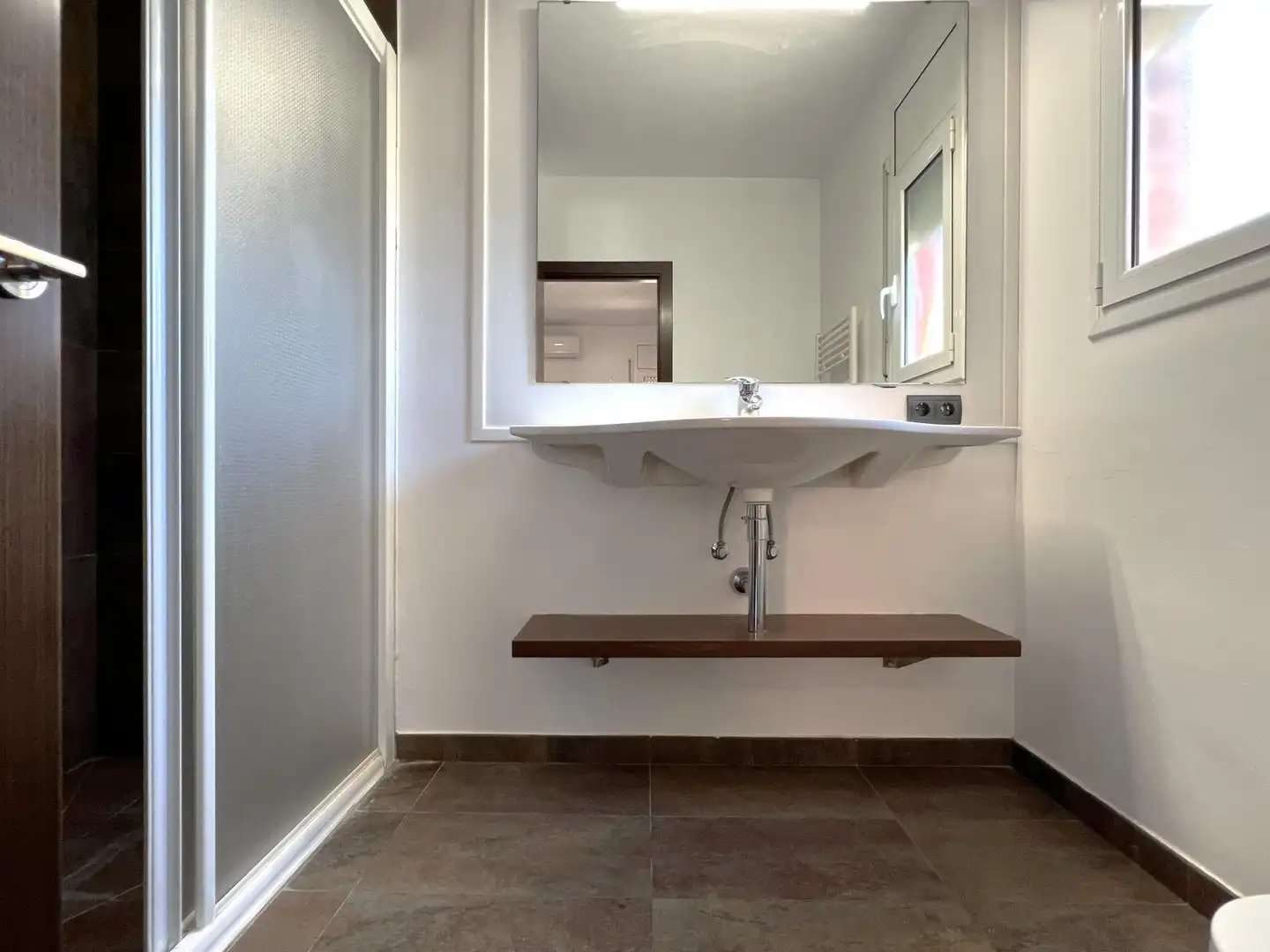 Bathroom of Houses for sale in Sant Pere Pescador  with Air Conditioner, Heating and Private garden
