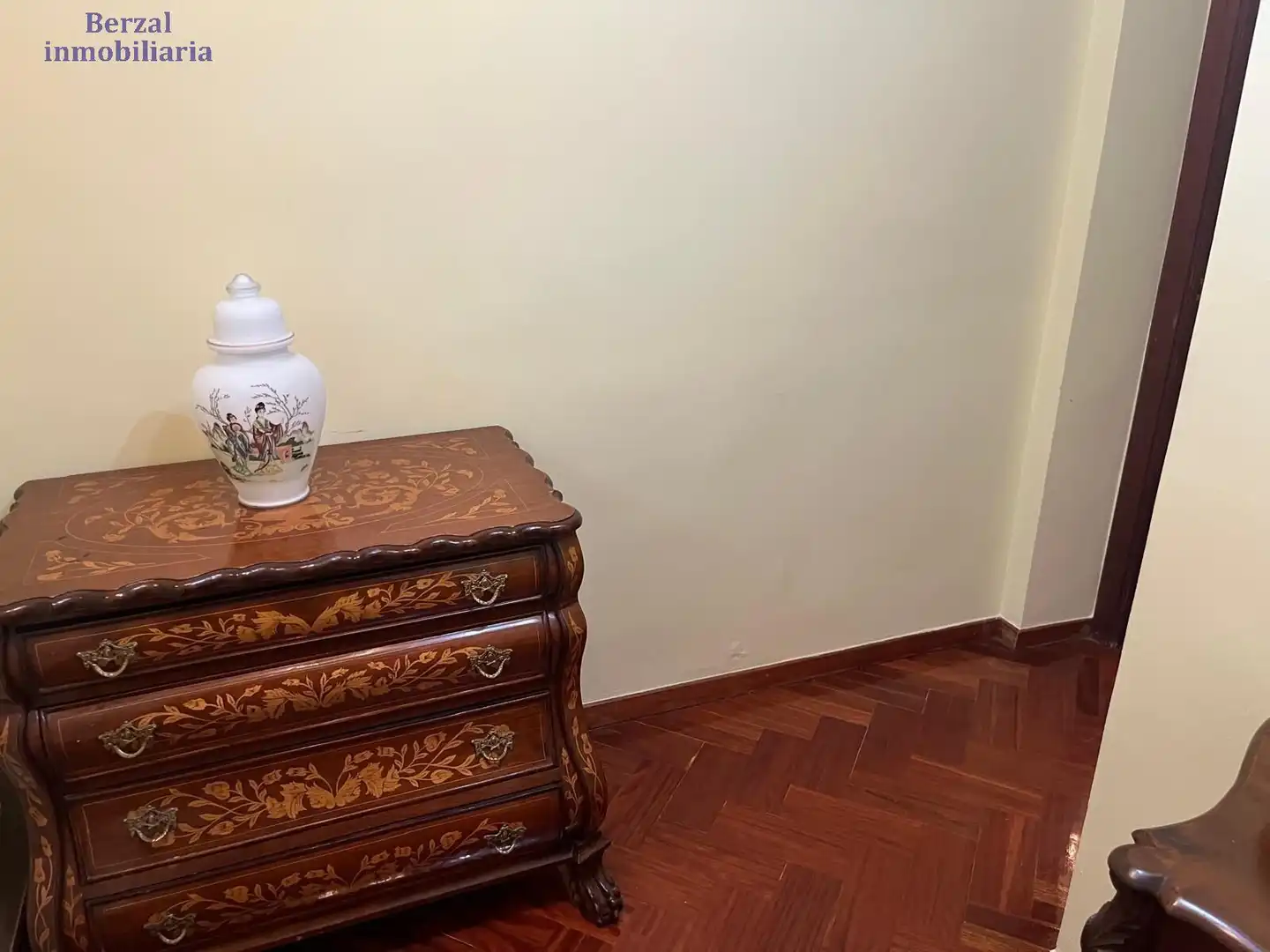 Dormitori de Pis en venda en  Logroño amb Calefacció, Terrassa i Traster