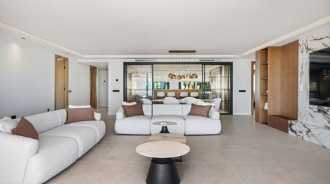 Foto 5 de Apartament en venda a Los Naranjos, Marbella