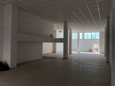 Gewerbefläche zur Miete in Centre - Zona Alta