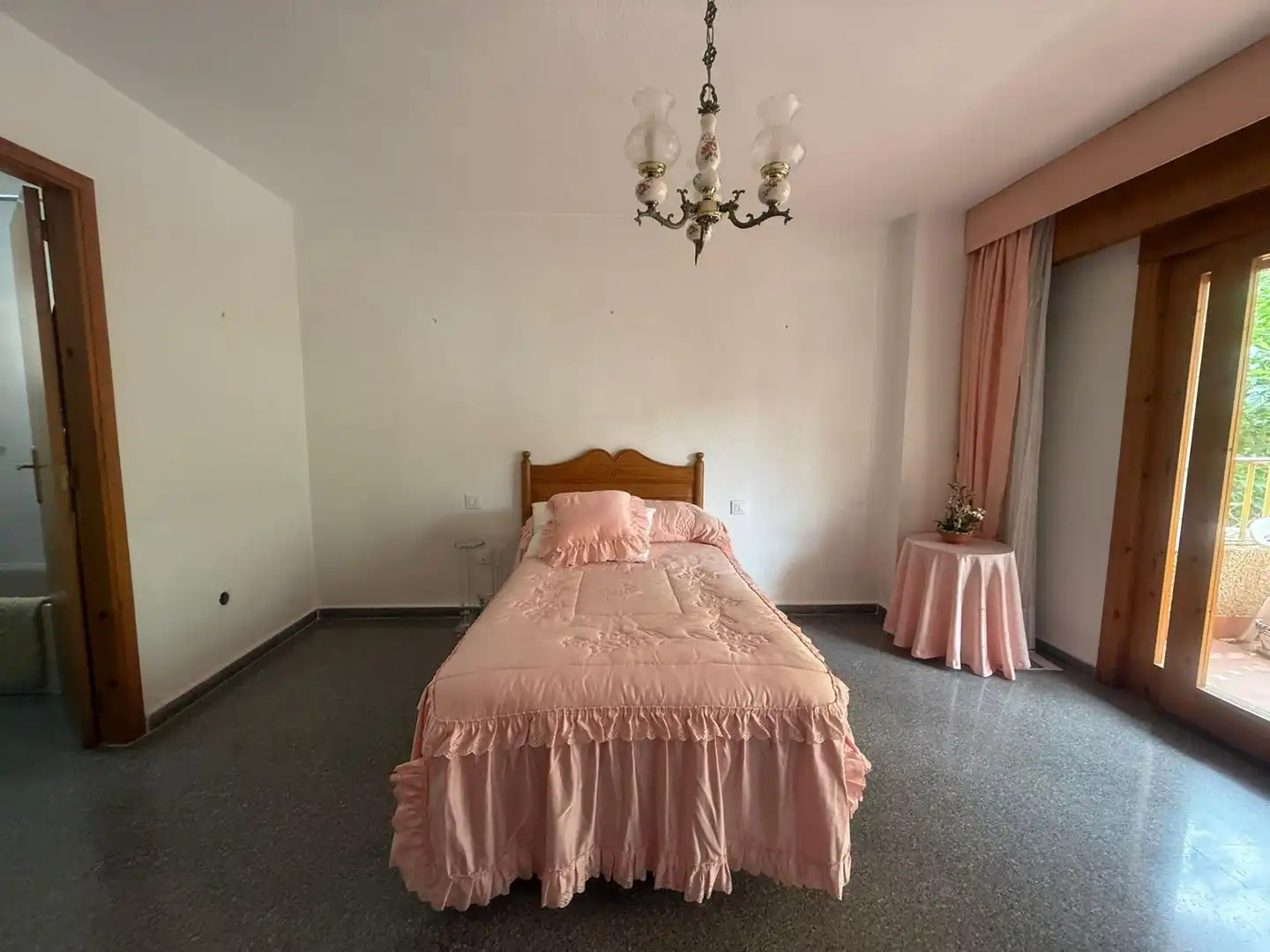 Habitación de Piso en venta en Águilas con Amueblado y Balcón