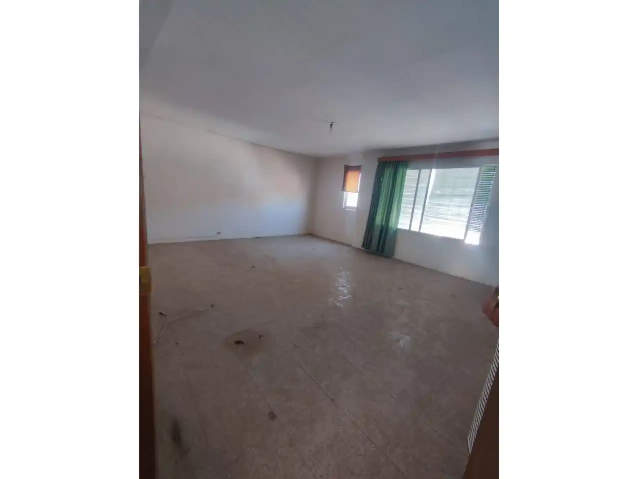 Casa adosada en venta en Barbastro