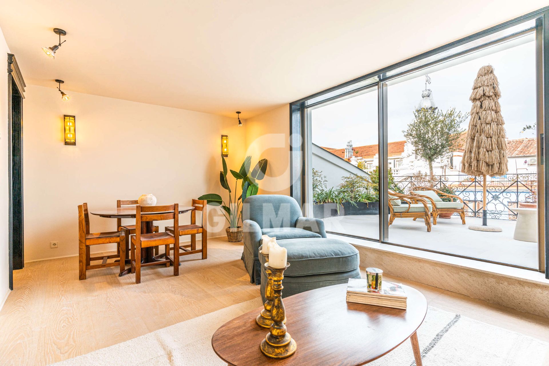 Exterior view of Flat for sale in  Madrid Capital  with Air Conditioner, Heating and Parquet flooring