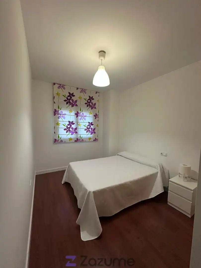Bedroom of Flat for rent in Murcia  with Air Conditioner, Private garden and Swimming Pool