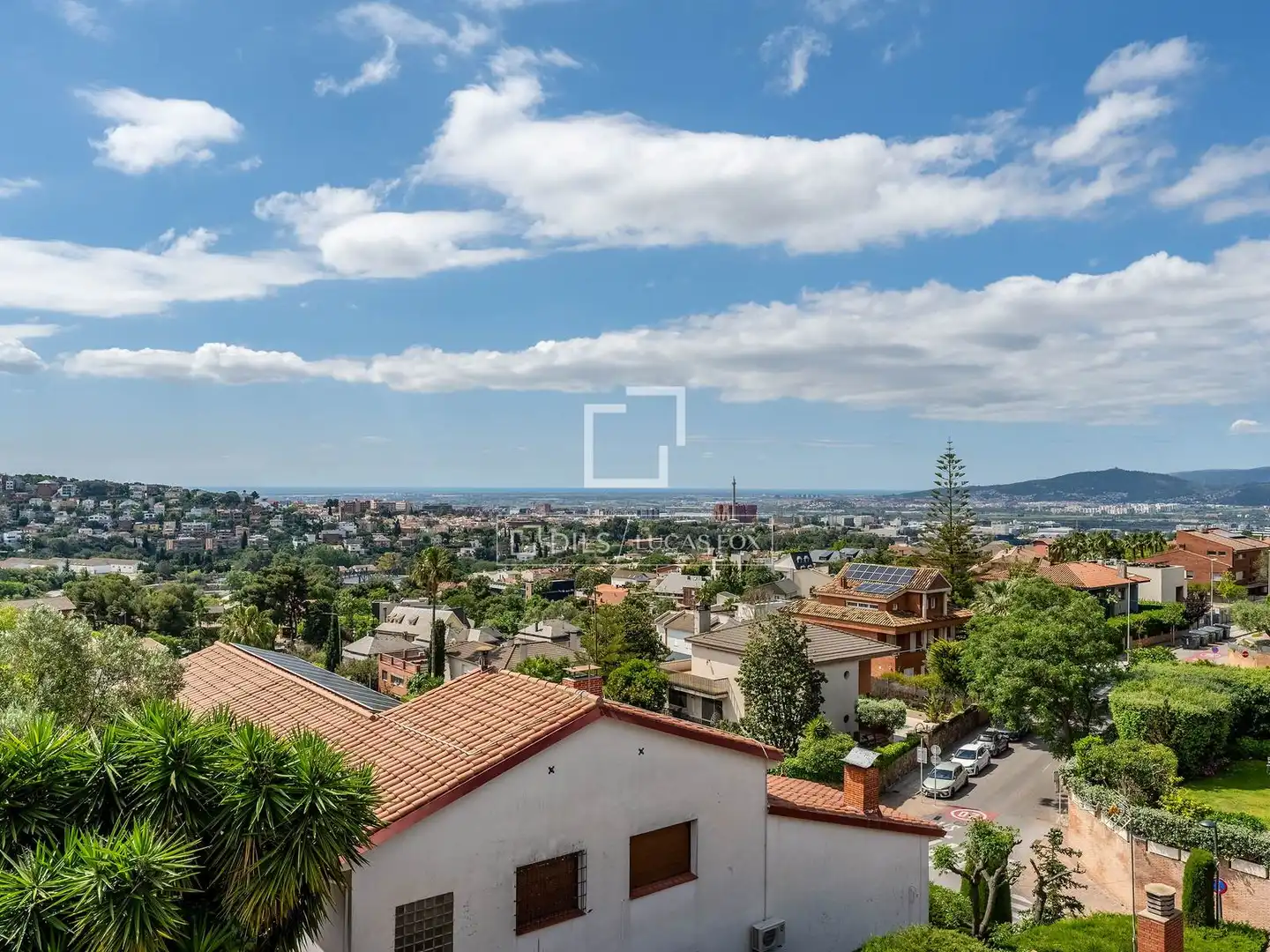 Exterior view of Houses for sale in Sant Just Desvern  with Air Conditioner, Private garden and Terrace