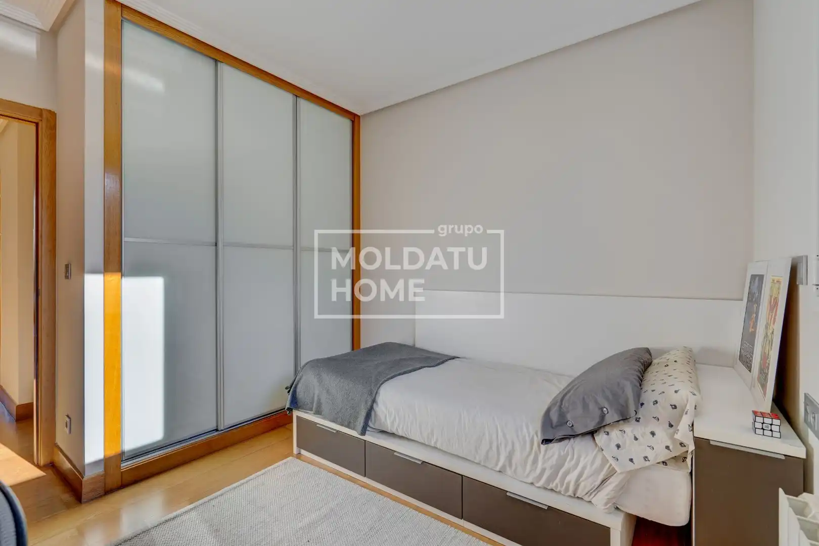 Dormitori de Dúplex en venda en Donostia - San Sebastián  amb Calefacció i Terrassa