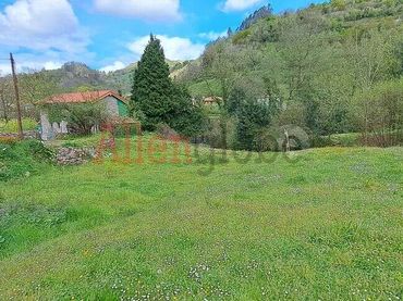 Terreni e lotti in vendita a San Claudio - Trubia - Las Caldas