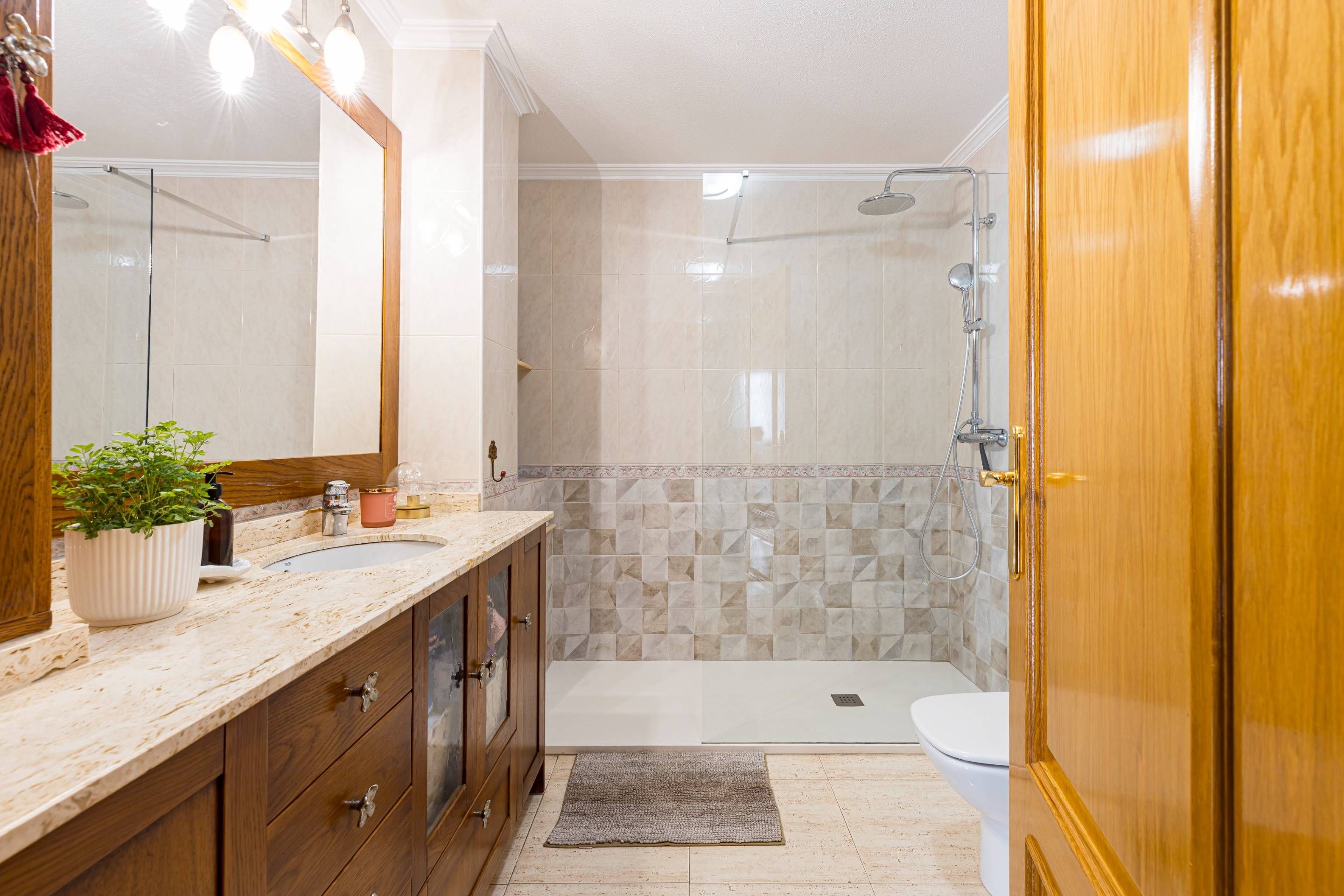 Bany de Casa o xalet en venda en  Murcia Capital amb Aire condicionat, Calefacció i Terrassa