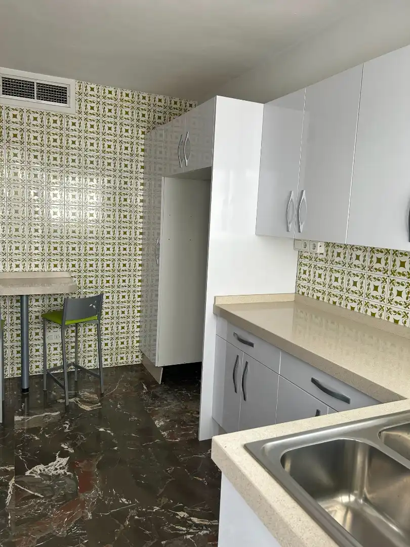 Cocina de Piso en venta en Jaén con Aire acondicionado, Calefacción y Trastero