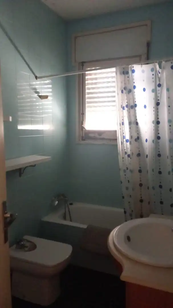 Baño de Casa o chalet en venta en La Torre de Claramunt con Terraza, Trastero y Alarma