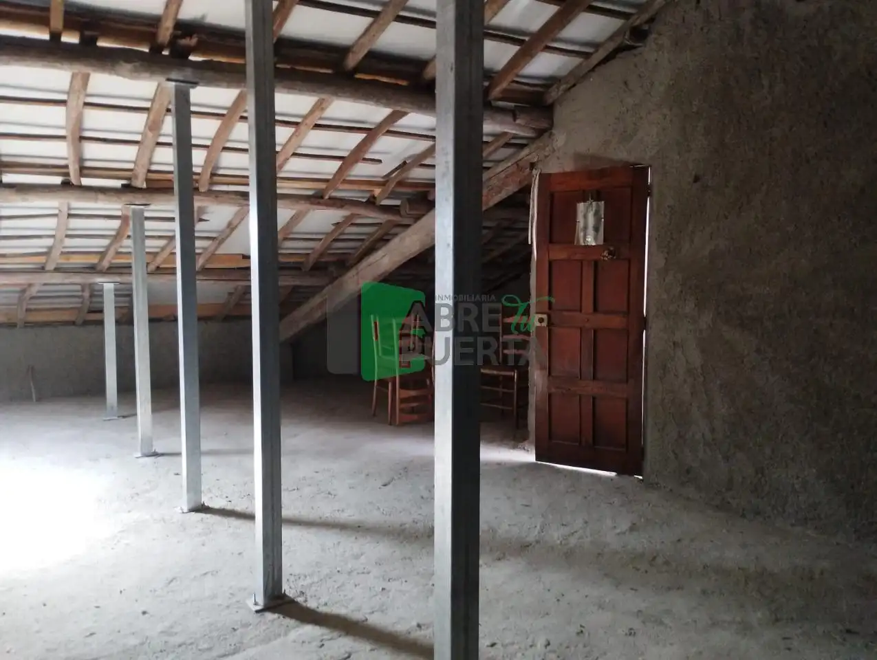 Piso en venta en Ourense Capital  con Calefacción y Amueblado