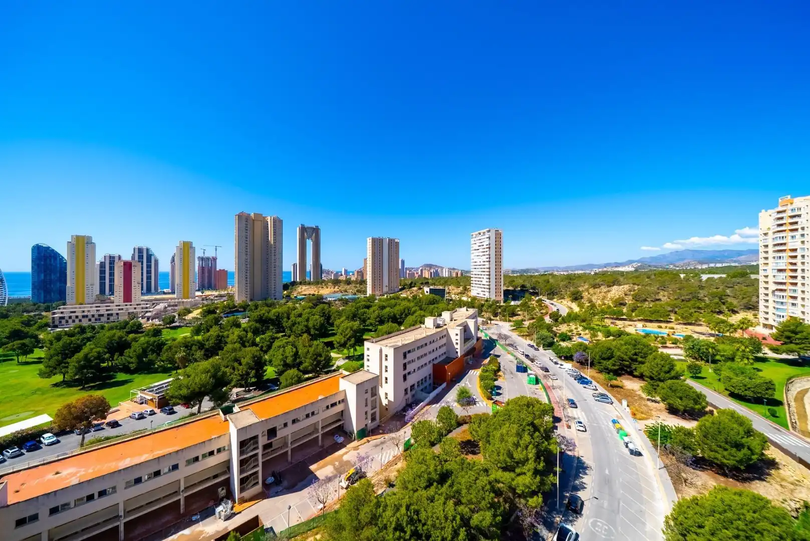 Apartamento con piscina en venta en Calle Calle Presidente Adolfo Suárez, 14, imagen 20