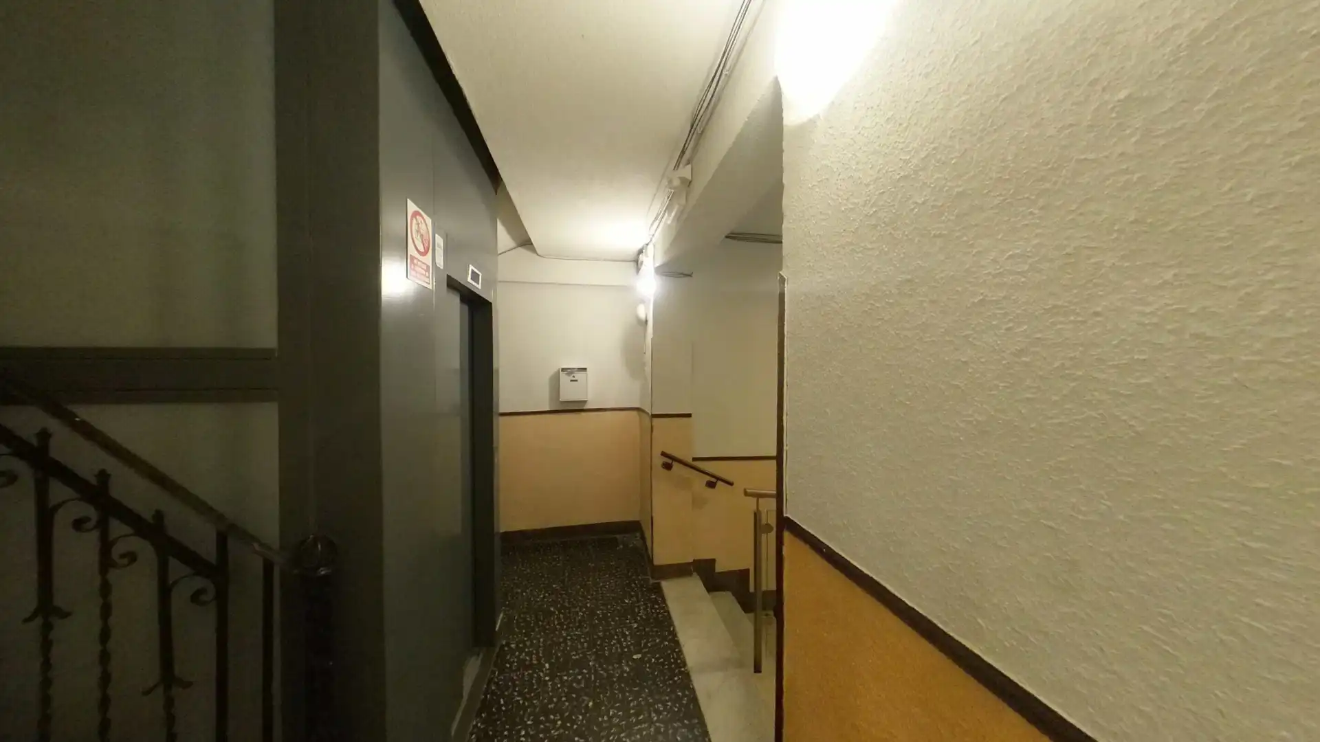 Appartamento con ascensore in affitto a Calle de Bustamante, imagen 2
