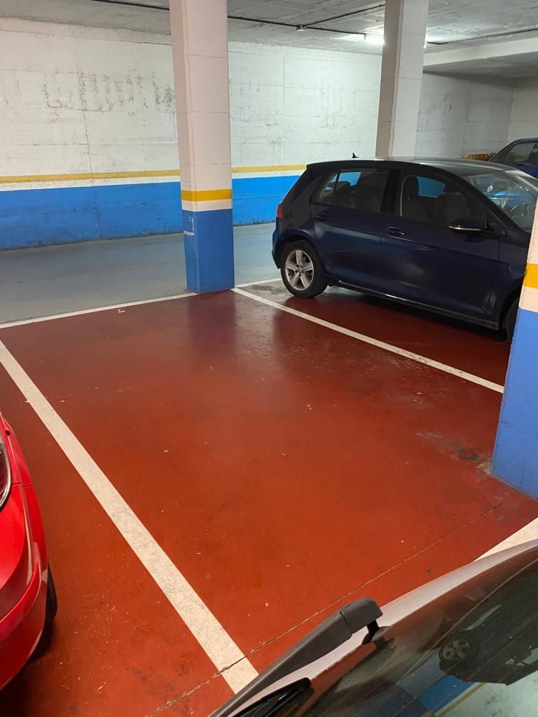 Aparcament de Garatge en venda en Viladecans