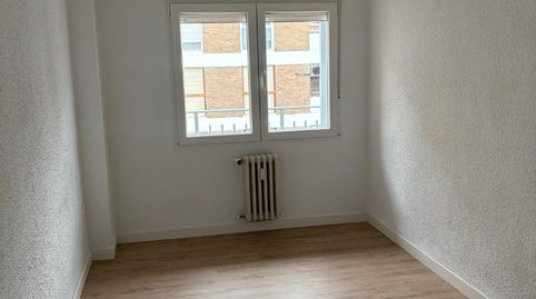 Foto 5 de Piso de alquiler en Paseo Constitución - Las Damas, Zaragoza Capital