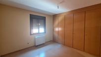 Bedroom of Flat for sale in Yuncler