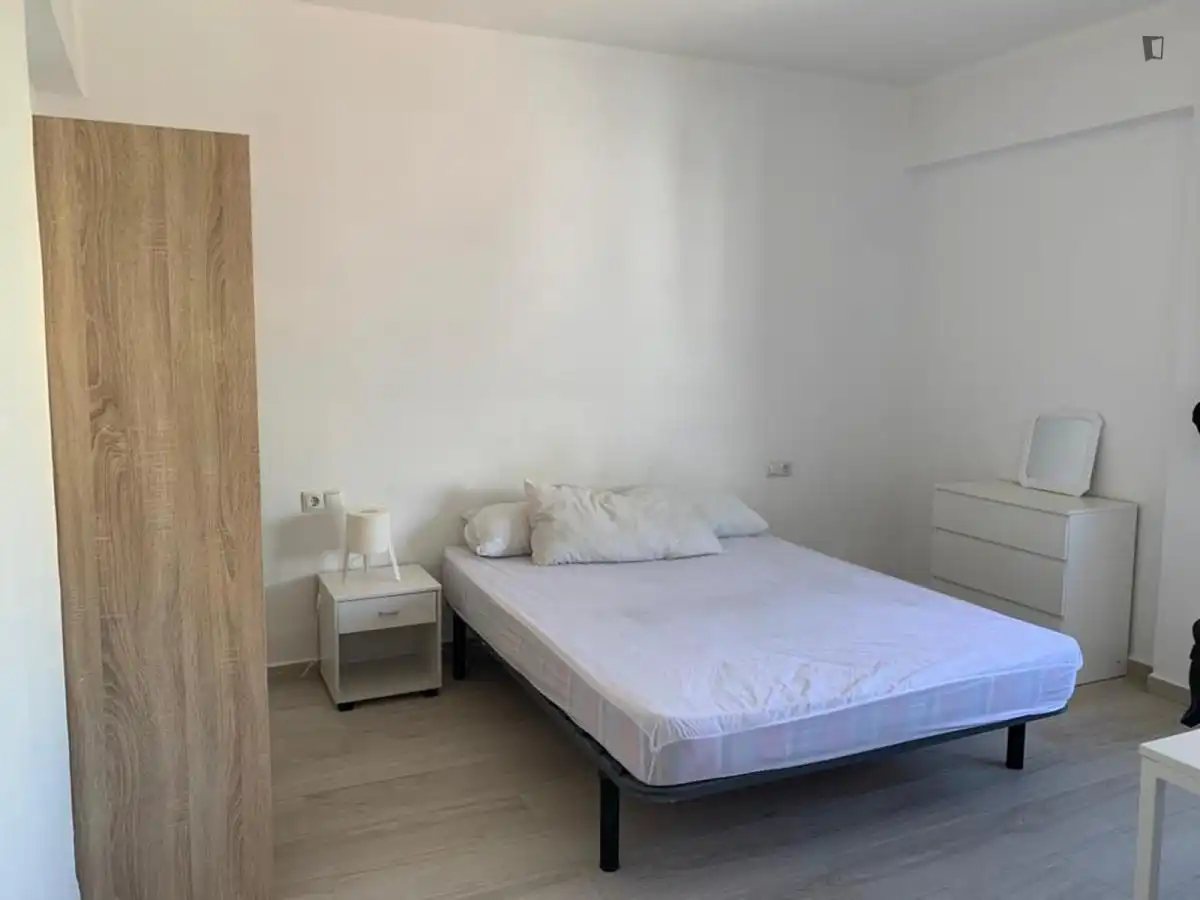 Habitación en Estación - Universidad