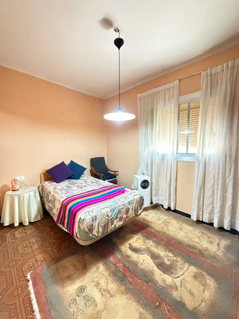 Habitación de Piso en venta en Barcelona con Balcón