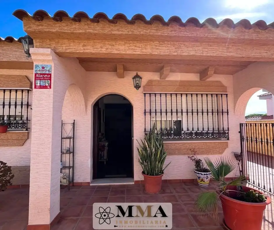Casa o chalet en venta en Isla Cristina con Aire acondicionado, Jardín privado y Terraza