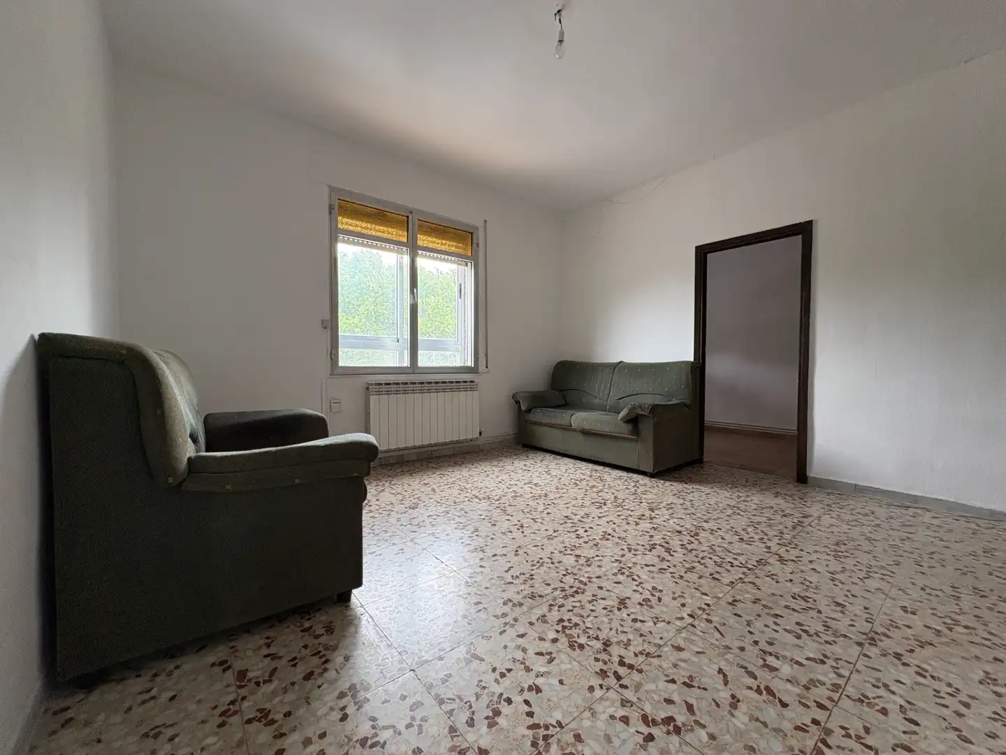 Sala d'estar de Pis en venda en Valladolid amb Calefacció