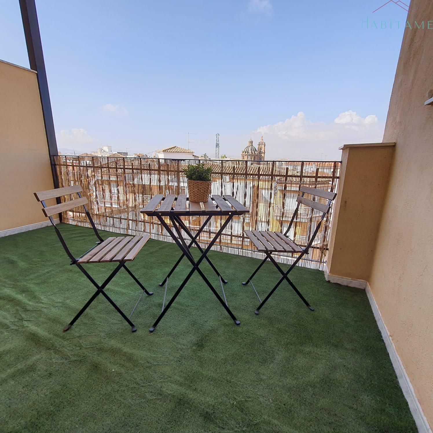 Terrassa de Pis de lloguer en  Granada Capital amb Aire condicionat, Calefacció i Terrassa