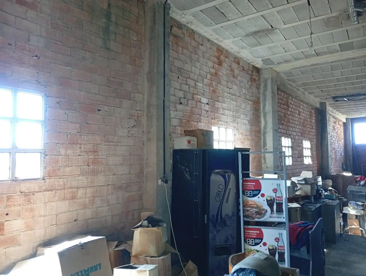 Commercial properties for sale in CINE (DO), 29, Vila de Cruces