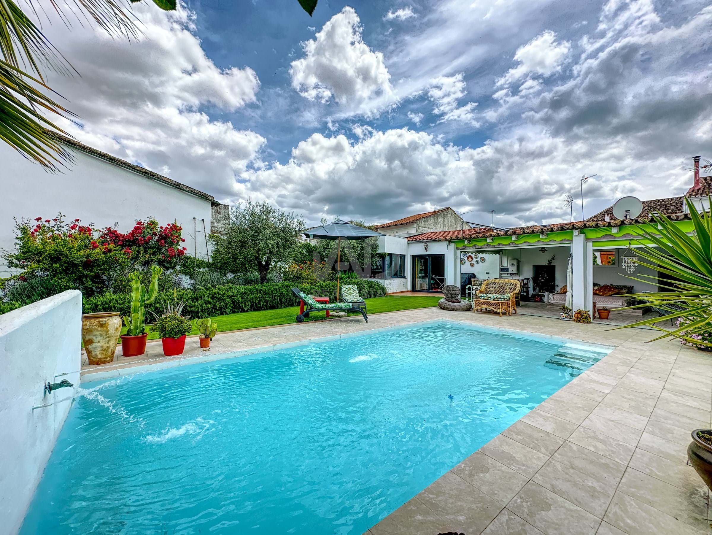 Jardín de Casa o chalet en venta en Granja de Torrehermosa con Aire acondicionado, Calefacción y Piscina