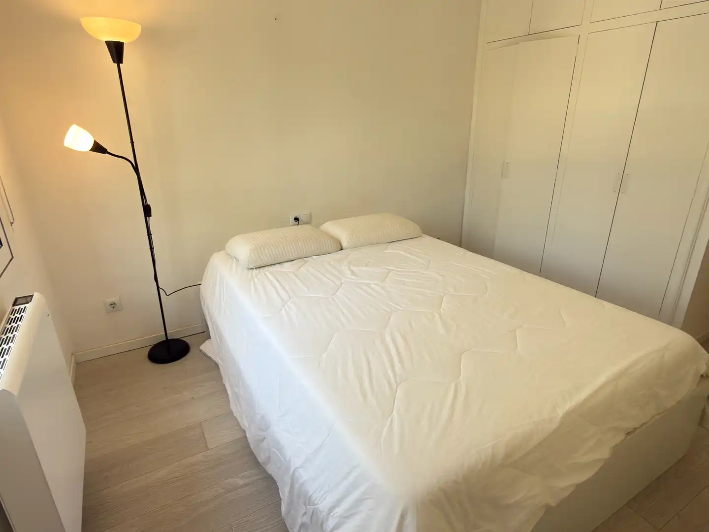 Dormitori de Apartament en venda en Palafrugell amb Calefacció, Parquet i Terrassa