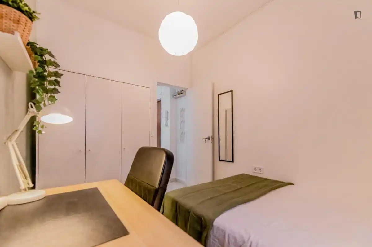 Habitación en Circular